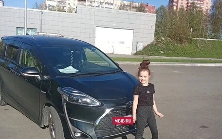 Toyota Sienta II, 2018 год, 1 190 000 рублей, 2 фотография