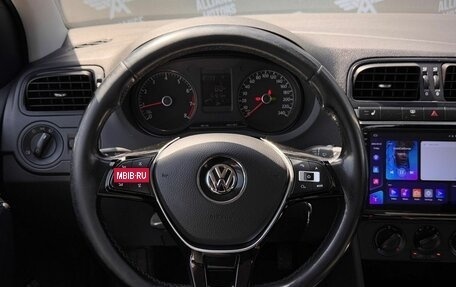 Volkswagen Polo VI (EU Market), 2017 год, 1 120 000 рублей, 15 фотография