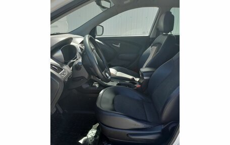 Hyundai ix35 I рестайлинг, 2011 год, 1 399 000 рублей, 16 фотография