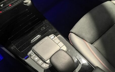 Mercedes-Benz CLA, 2021 год, 3 490 000 рублей, 28 фотография