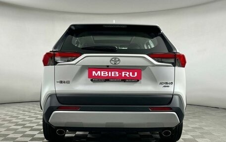 Toyota RAV4, 2025 год, 3 899 000 рублей, 5 фотография