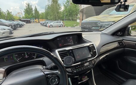 Honda Accord IX рестайлинг, 2017 год, 2 180 000 рублей, 9 фотография