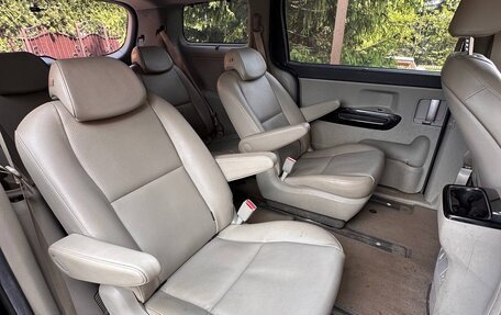 KIA Carnival III, 2019 год, 1 850 000 рублей, 13 фотография