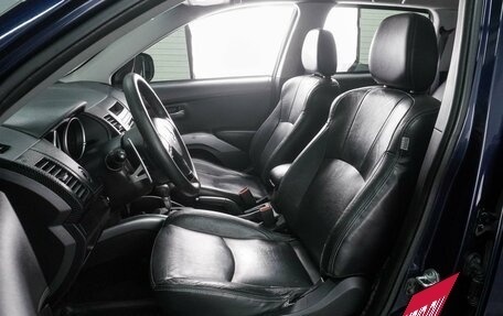 Mitsubishi Outlander III рестайлинг 3, 2010 год, 1 113 000 рублей, 10 фотография