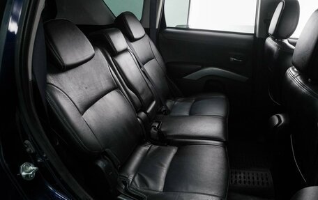 Mitsubishi Outlander III рестайлинг 3, 2010 год, 1 113 000 рублей, 7 фотография