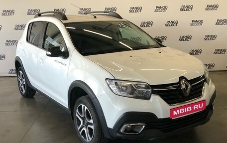 Renault Sandero II рестайлинг, 2021 год, 1 260 000 рублей, 2 фотография