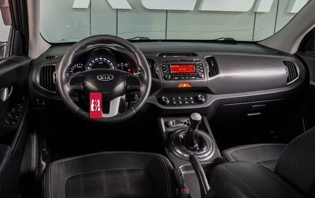 KIA Sportage III, 2010 год, 999 000 рублей, 6 фотография