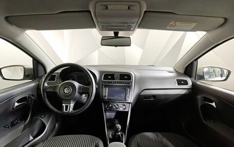 Volkswagen Polo VI (EU Market), 2012 год, 659 000 рублей, 11 фотография