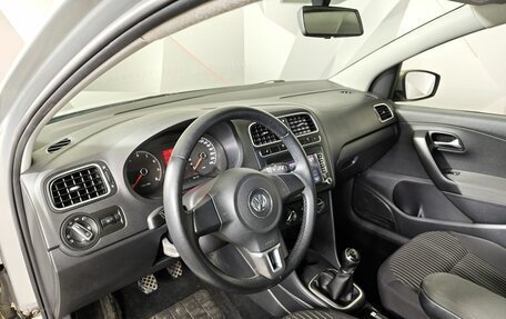 Volkswagen Polo VI (EU Market), 2012 год, 659 000 рублей, 16 фотография