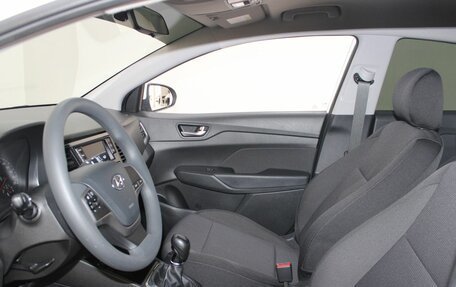 Hyundai Solaris II рестайлинг, 2018 год, 1 509 900 рублей, 9 фотография