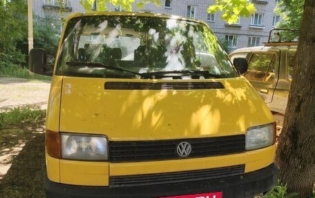 Volkswagen Caravelle T4, 1994 год, 380 000 рублей, 2 фотография