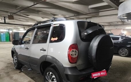 Chevrolet Niva I рестайлинг, 2010 год, 550 000 рублей, 5 фотография