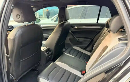 Volkswagen Golf VII, 2020 год, 1 460 013 рублей, 8 фотография