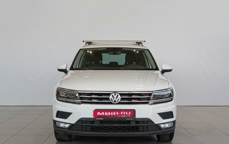 Volkswagen Tiguan II, 2017 год, 2 190 000 рублей, 3 фотография