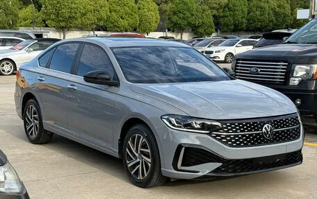 Volkswagen Lavida, 2023 год, 1 330 013 рублей, 3 фотография