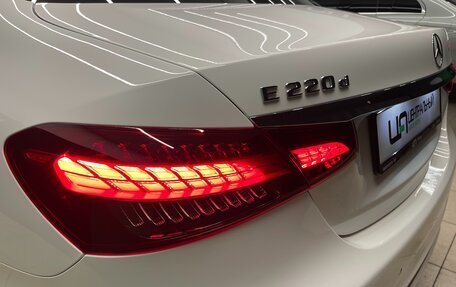 Mercedes-Benz E-Класс, 2022 год, 5 250 000 рублей, 13 фотография