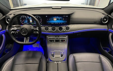Mercedes-Benz E-Класс, 2022 год, 5 250 000 рублей, 26 фотография