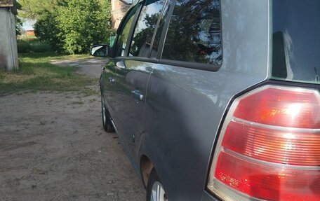 Opel Zafira B, 2007 год, 650 000 рублей, 6 фотография