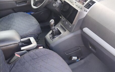 Opel Zafira B, 2007 год, 650 000 рублей, 15 фотография