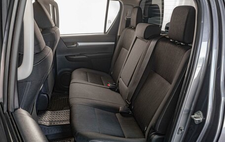 Toyota Hilux VIII, 2020 год, 3 999 000 рублей, 9 фотография