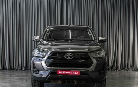 Toyota Hilux VIII, 2020 год, 3 999 000 рублей, 3 фотография
