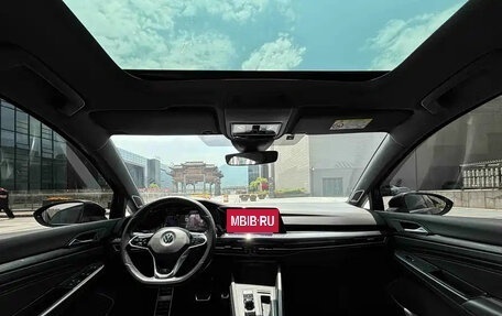 Volkswagen Golf VIII, 2020 год, 1 450 013 рублей, 15 фотография