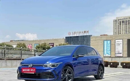 Volkswagen Golf VIII, 2020 год, 1 450 013 рублей, 3 фотография