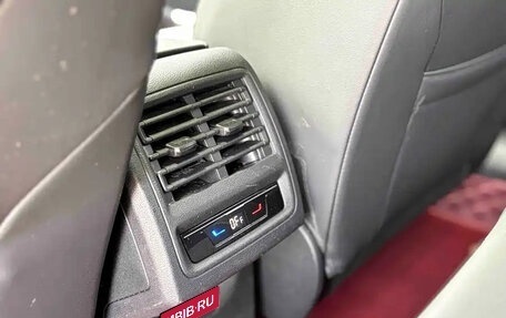 Volkswagen Golf VIII, 2020 год, 1 450 013 рублей, 17 фотография