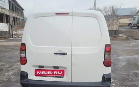 Peugeot Partner II рестайлинг 2, 2014 год, 540 000 рублей, 4 фотография