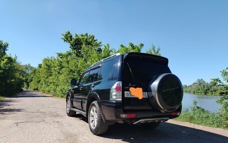Mitsubishi Pajero III рестайлинг, 2006 год, 1 100 000 рублей, 2 фотография