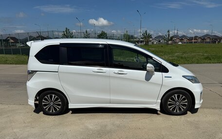 Honda Freed I, 2014 год, 1 260 000 рублей, 6 фотография