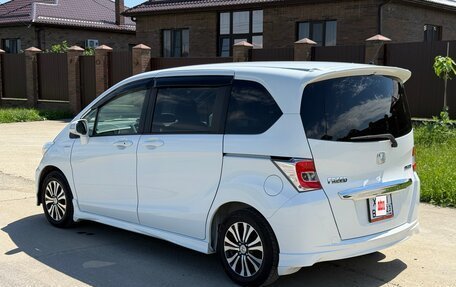 Honda Freed I, 2014 год, 1 260 000 рублей, 12 фотография