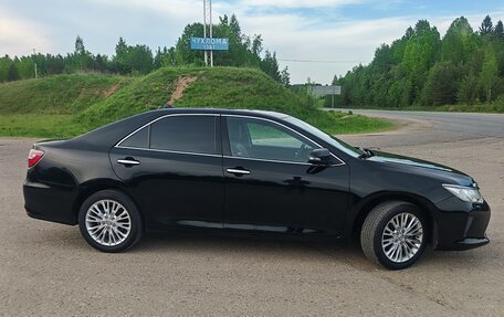 Toyota Camry, 2015 год, 1 699 000 рублей, 2 фотография