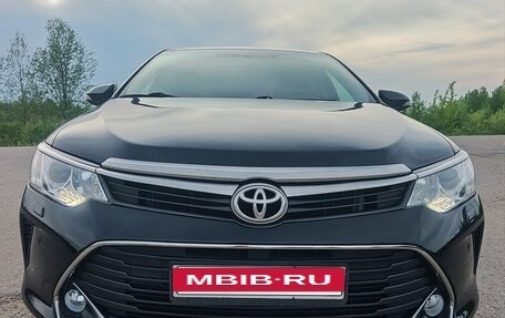 Toyota Camry, 2015 год, 1 699 000 рублей, 10 фотография