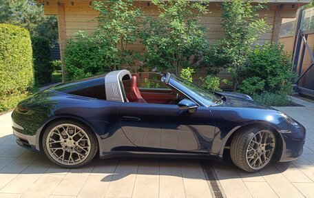 Porsche 911, 2021 год, 16 500 000 рублей, 9 фотография