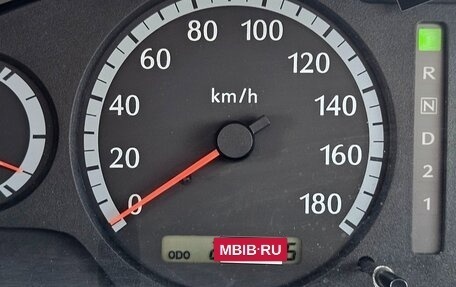 Nissan Presage I, 2001 год, 700 000 рублей, 23 фотография