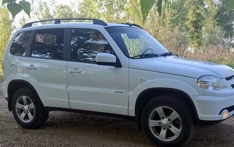 Chevrolet Niva I рестайлинг, 2016 год, 650 000 рублей, 1 фотография