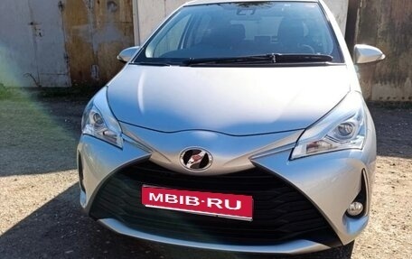 Toyota Vitz, 2019 год, 960 000 рублей, 1 фотография