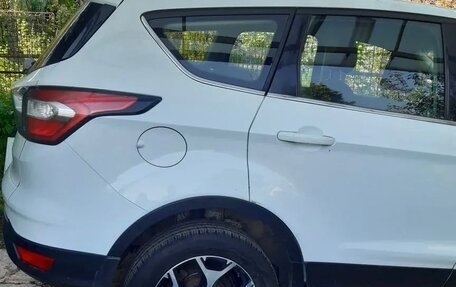 Ford Kuga III, 2017 год, 1 600 000 рублей, 6 фотография