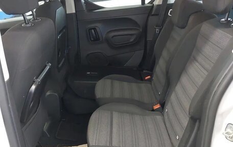 Opel Combo E, 2022 год, 2 132 000 рублей, 7 фотография