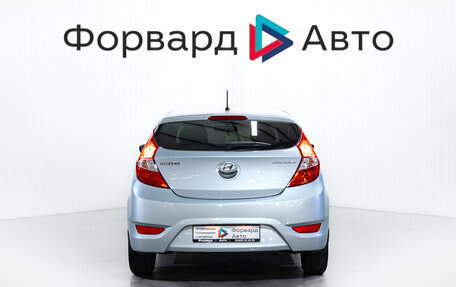 Hyundai Solaris II рестайлинг, 2014 год, 899 000 рублей, 7 фотография
