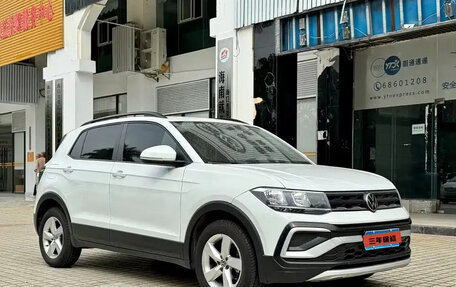 Volkswagen T-Cross I, 2023 год, 1 163 600 рублей, 3 фотография