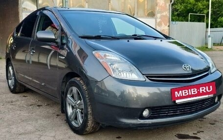 Toyota Prius, 2007 год, 880 000 рублей, 8 фотография