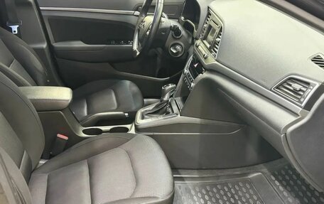 Hyundai Elantra VI рестайлинг, 2017 год, 1 429 000 рублей, 8 фотография