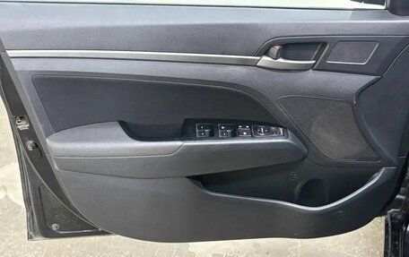Hyundai Elantra VI рестайлинг, 2017 год, 1 429 000 рублей, 13 фотография
