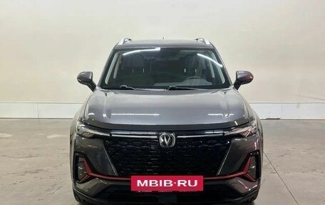 Changan CS35 Plus, 2022 год, 1 799 000 рублей, 3 фотография