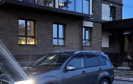 Mitsubishi Outlander III рестайлинг 3, 2010 год, 1 210 000 рублей, 1 фотография