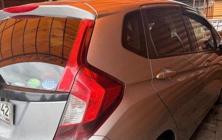 Honda Fit III, 2019 год, 960 000 рублей, 9 фотография