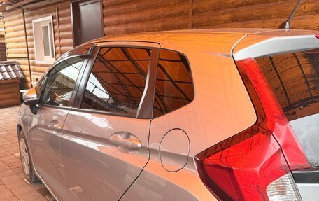 Honda Fit III, 2019 год, 960 000 рублей, 10 фотография