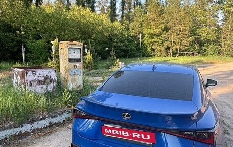 Lexus IS III, 2021 год, 3 900 000 рублей, 2 фотография